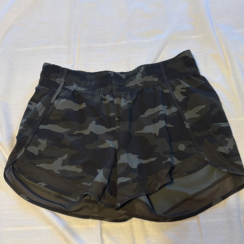 Women's Camo Print Shorts